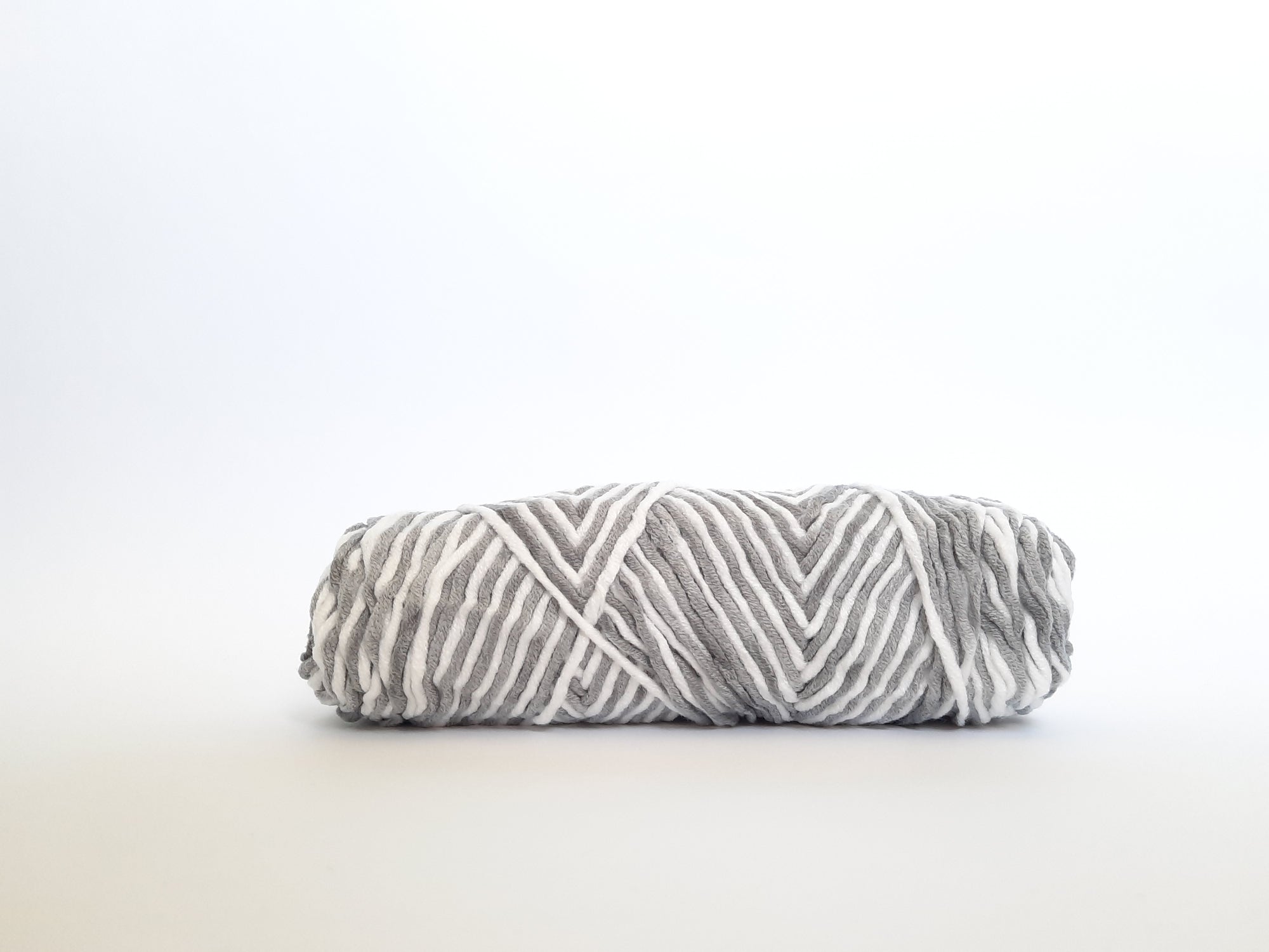 Microfibre col fantaisie. 42