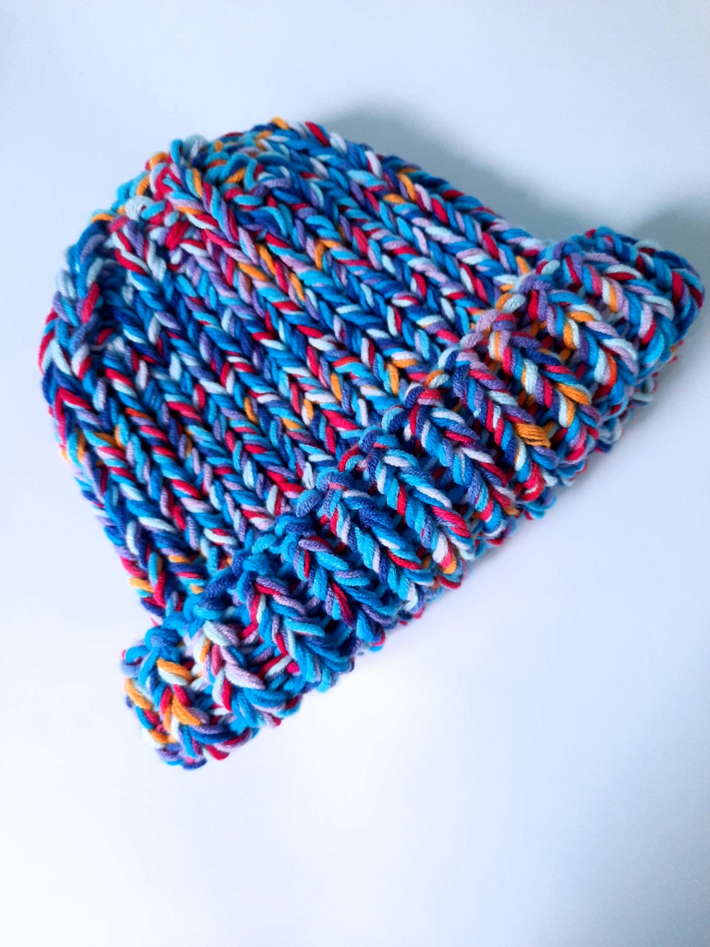 2 MODELS IN ONE MULTICOLOR BEANIE KIT