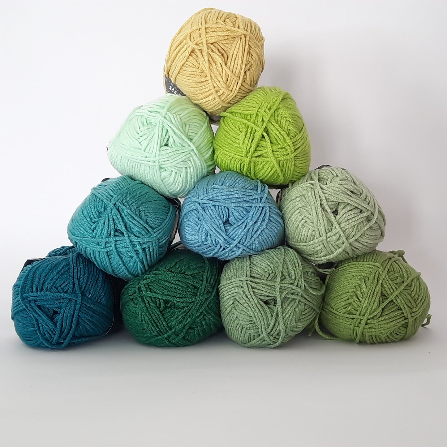 Fluffy Green Kit, Baby Yarn 500gr